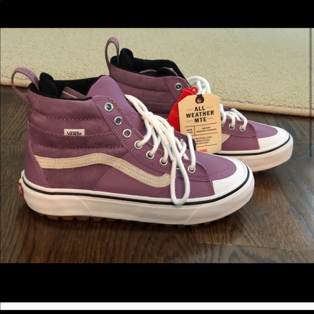 Vans 8W!